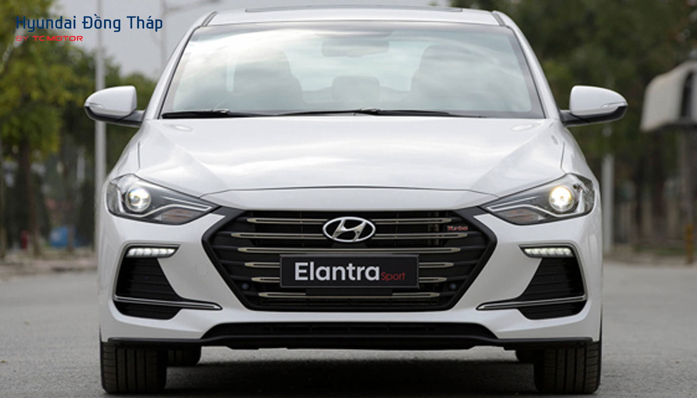 Hyundai Elantra Sport chính thức ra mắt tại thị trường Việt Nam
